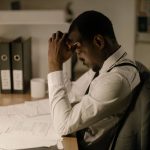 Prévenir les risques psychosociaux au travail : obligations de l’employeur et démarche structurée
